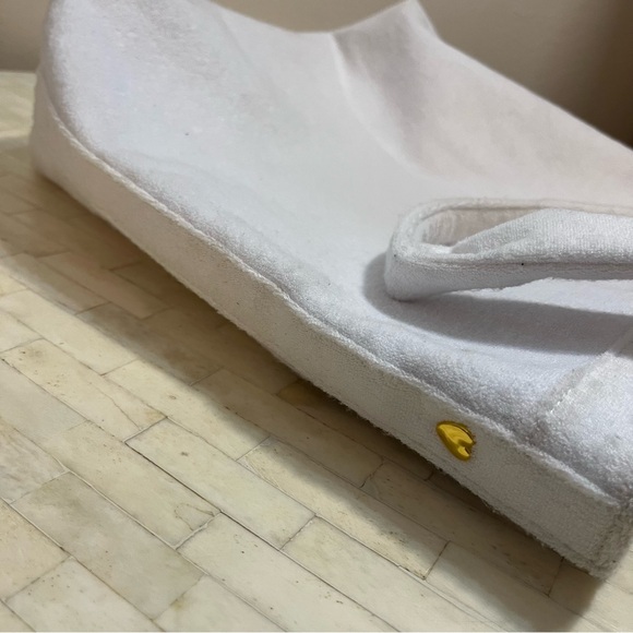 Stoney Clover Lane & Target Collab White Terry Beach Tote - Picture 9 of 13